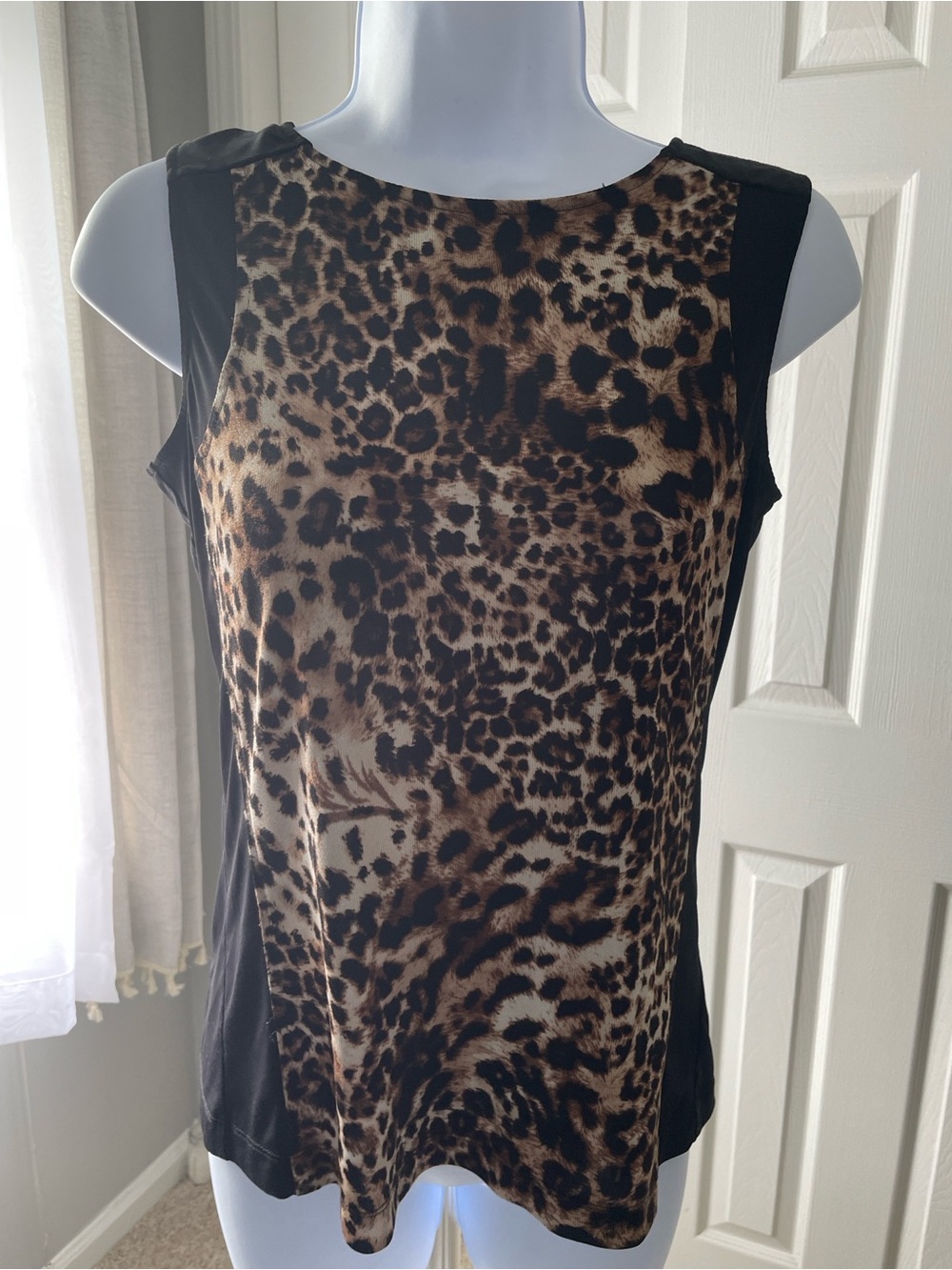 Isaac Mizrahi New York Leopard Print Sleeveless Top Size S